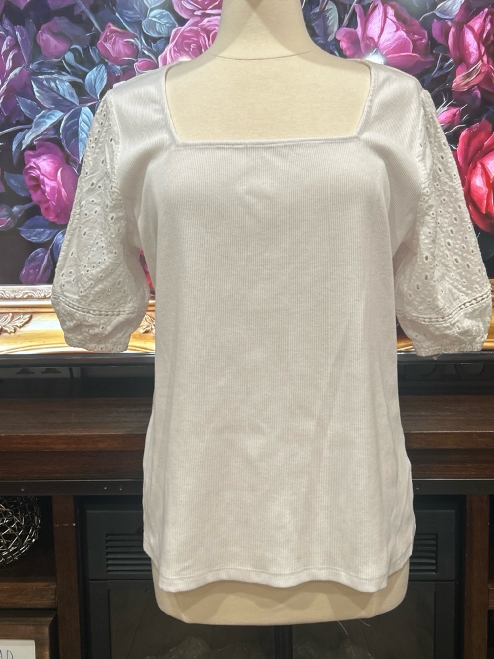 Women's White Square Neck Eyelet Sleeve Tee